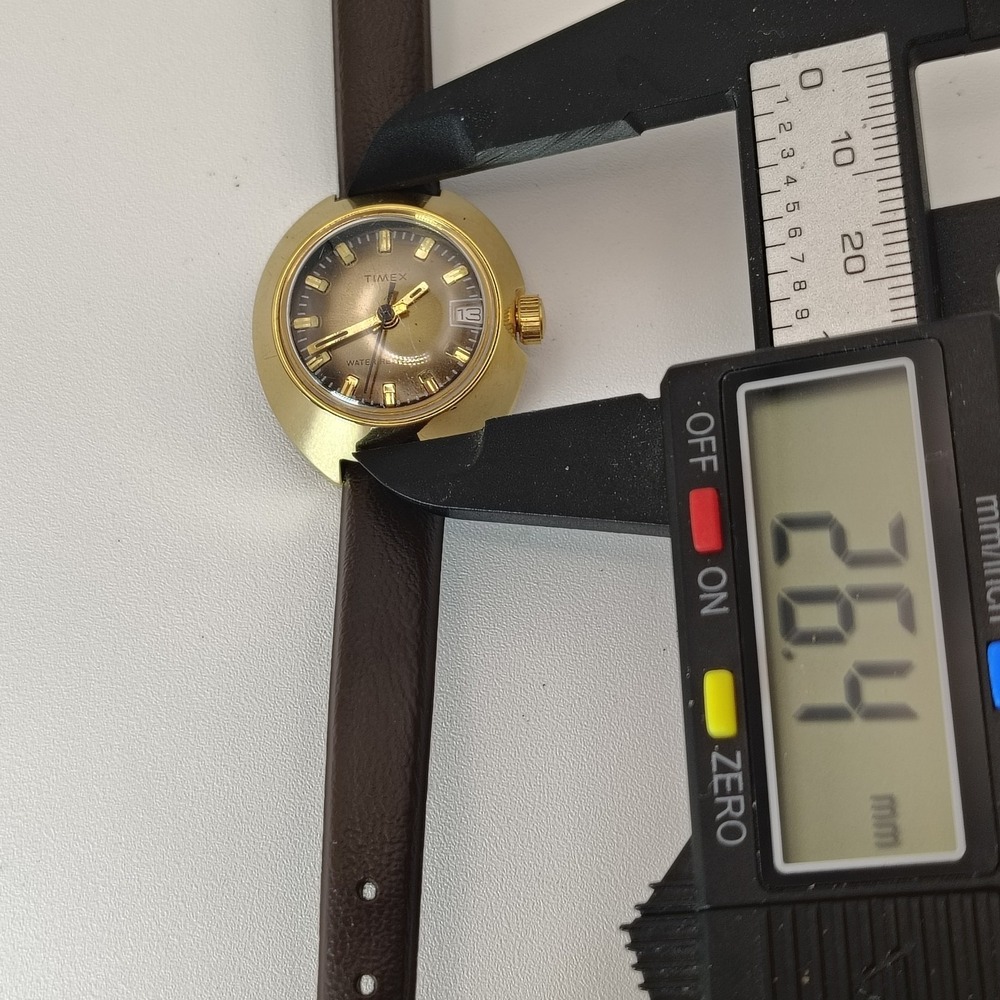 Vintage 1974 Timex Date Sunburst  Mechanical Wind Women's Watch Fully Restored‎ - Picture 6 of 10